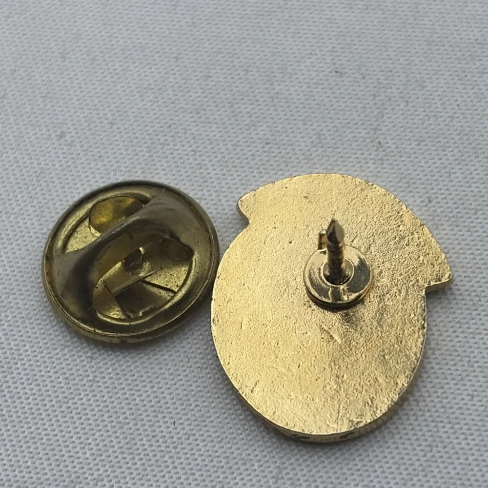 Vegreville Alberta Canada Fabergé Egg Lapel Hat Pin